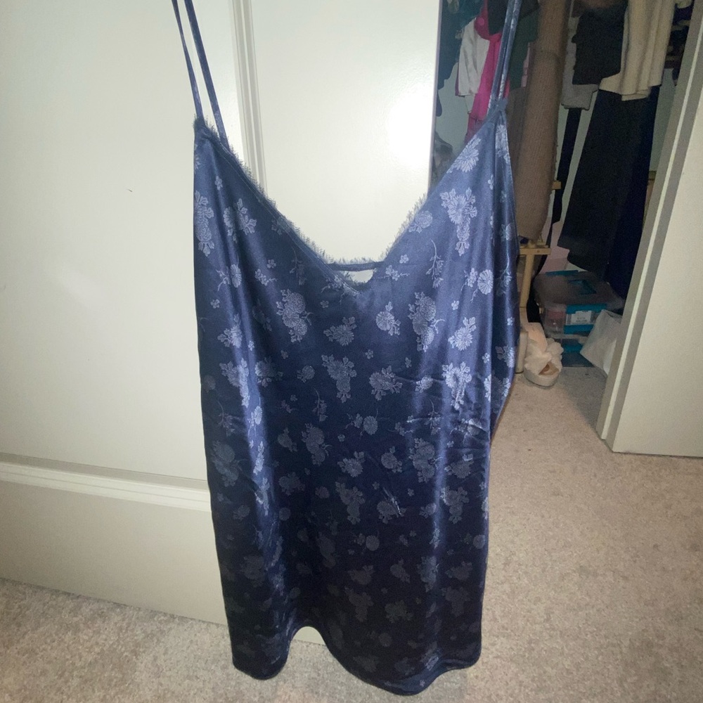 Vince Navy silky cami